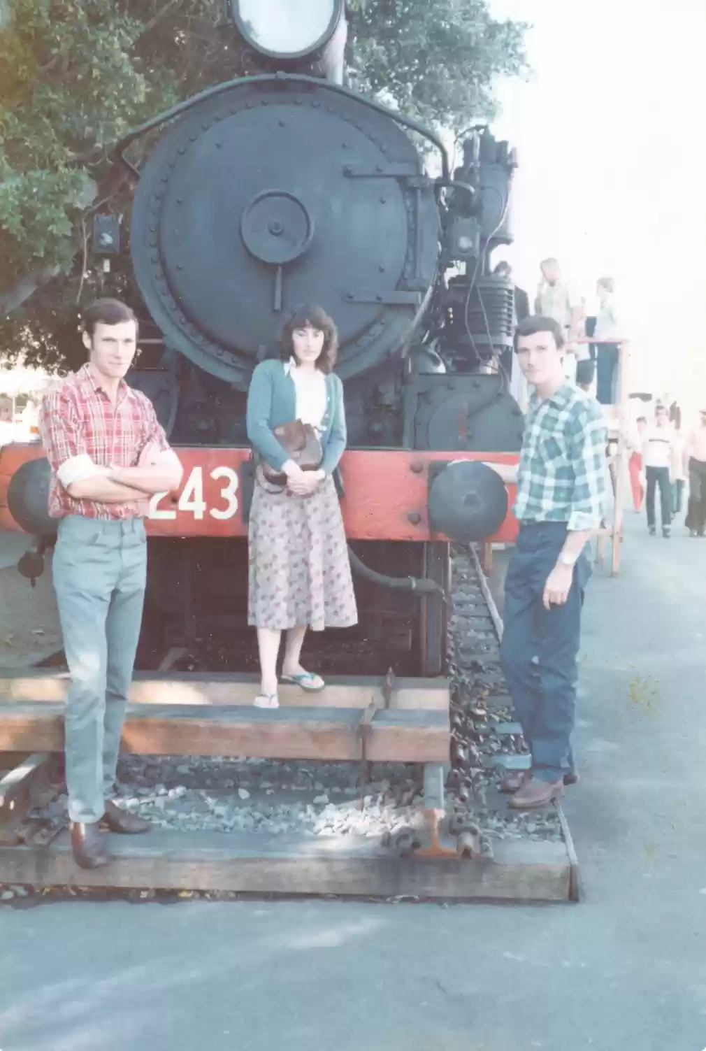 025 - Roy Lauris Ross - Easter Show 81